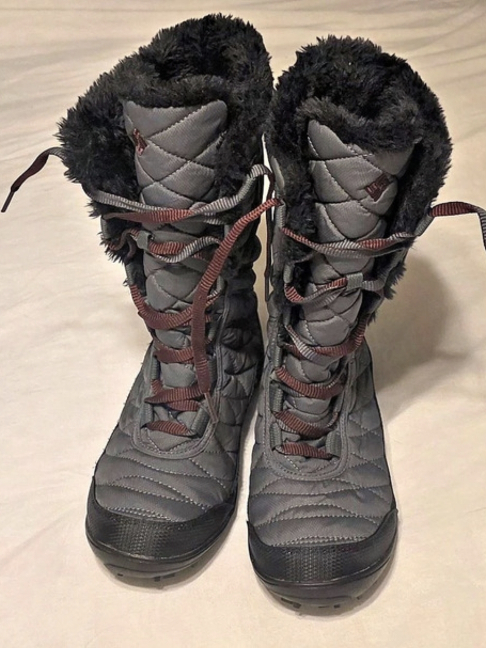 Columbia Bugaboot Plus III XTM Omni-Heat Winter Boots Gray Black US 6